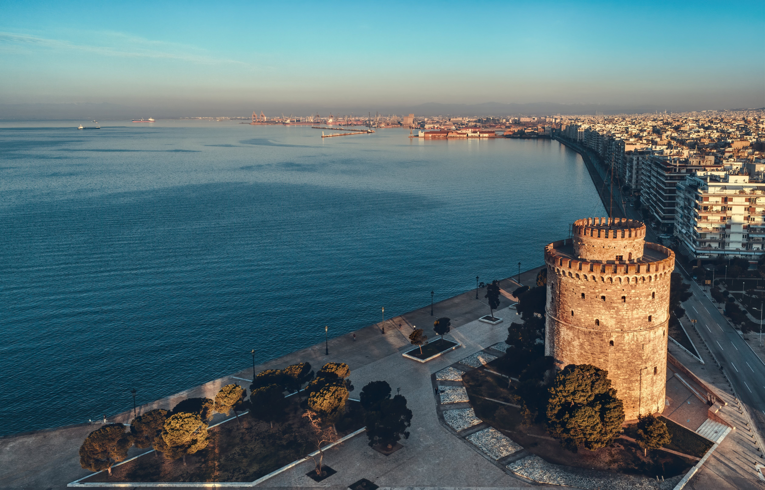 The competition for the deck on the old beach of Thessaloniki is to be shortly announced